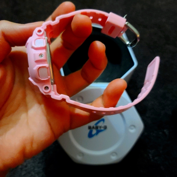BABY G PINK WATCH - Picture 4 of 4